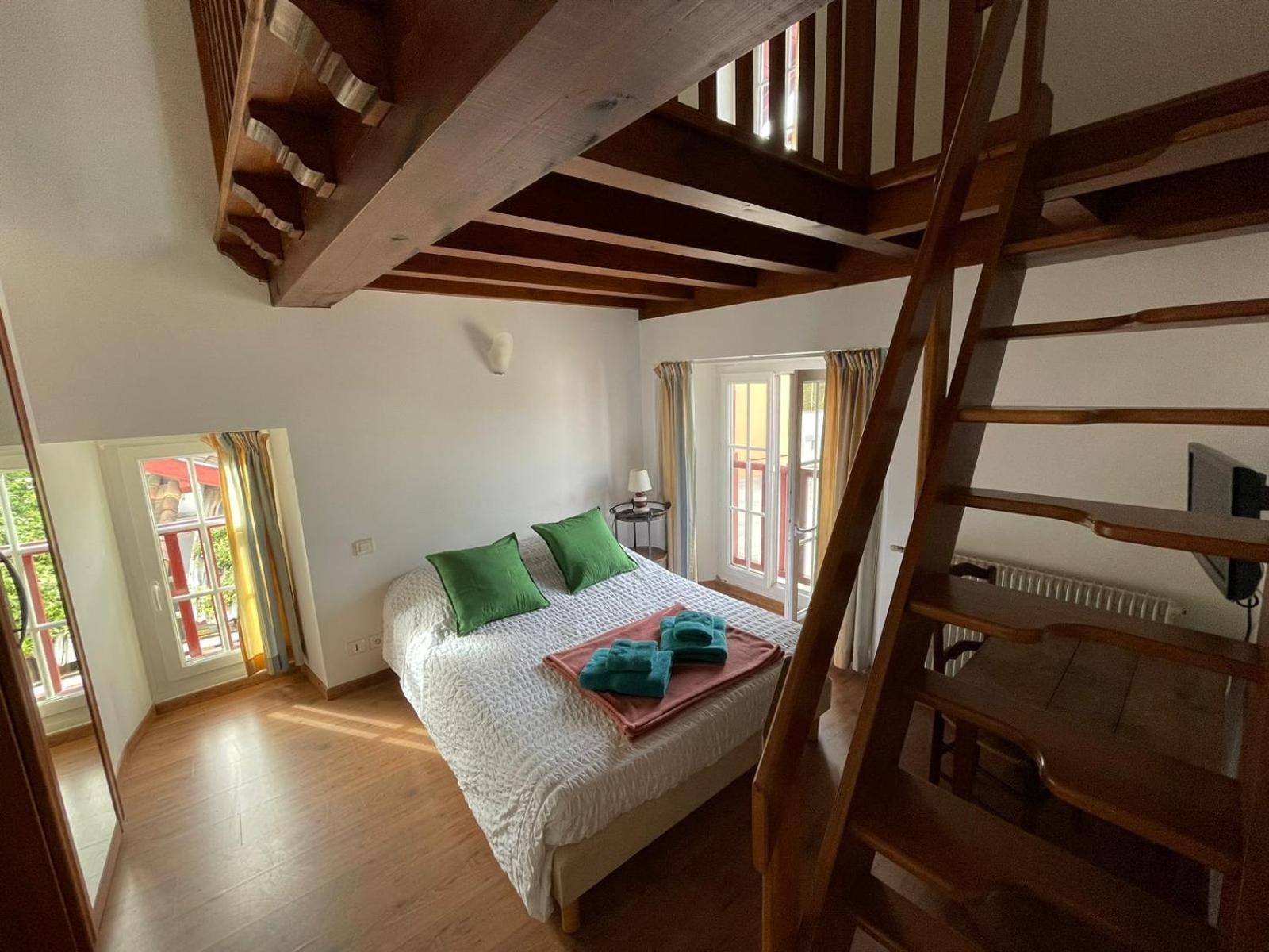 Auberge Tante Ursule Cambo-les-Bains Extérieur photo